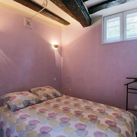 Apartment Elegant And Spacious T2 #tours #halles #courprivee *