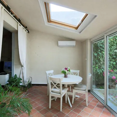 Apartment Elegant And Spacious T2 #tours #halles #courprivee *